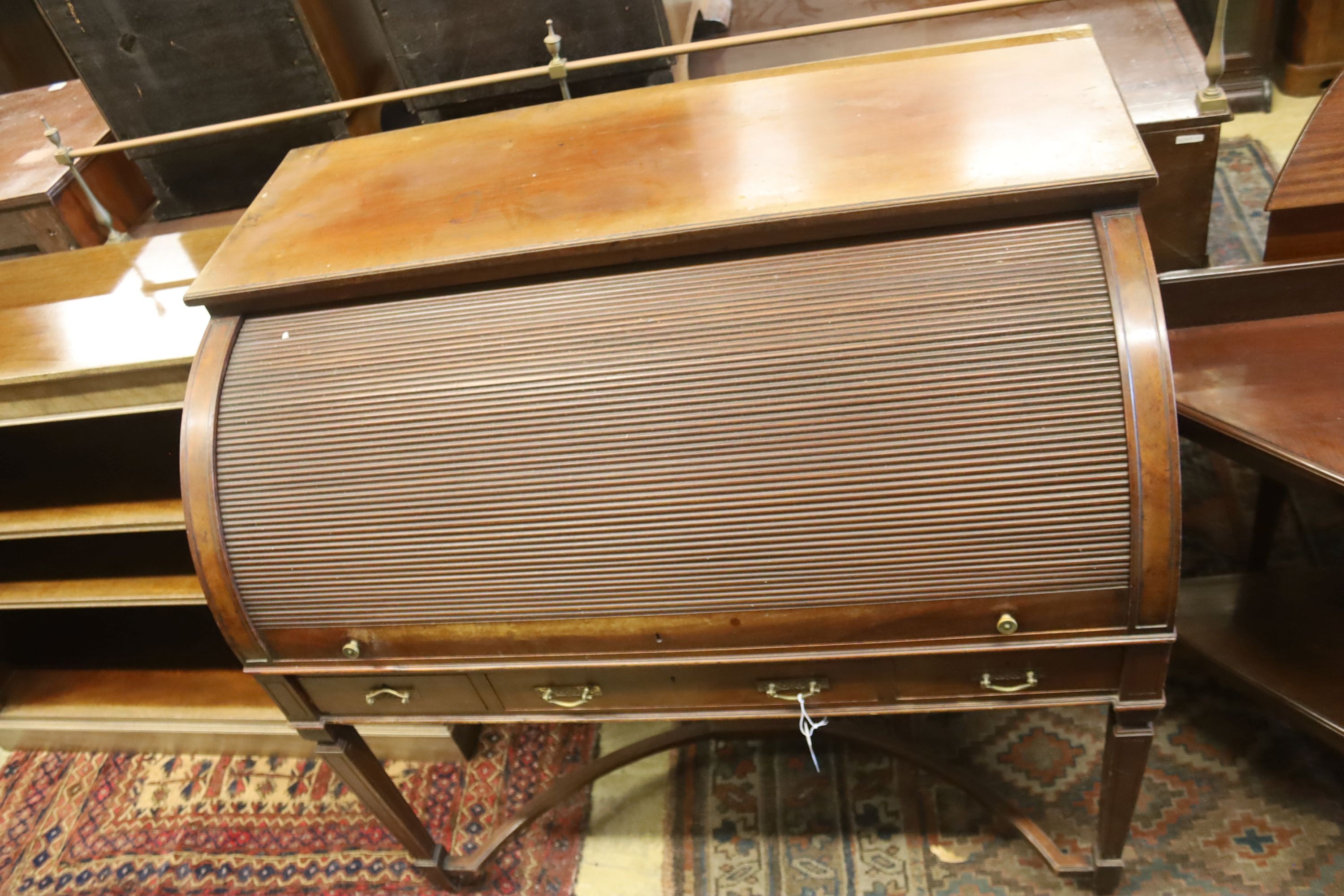 An Edwardian George III style mahogany cylinder bureau, width 107cm, depth 62cm, height 103cm